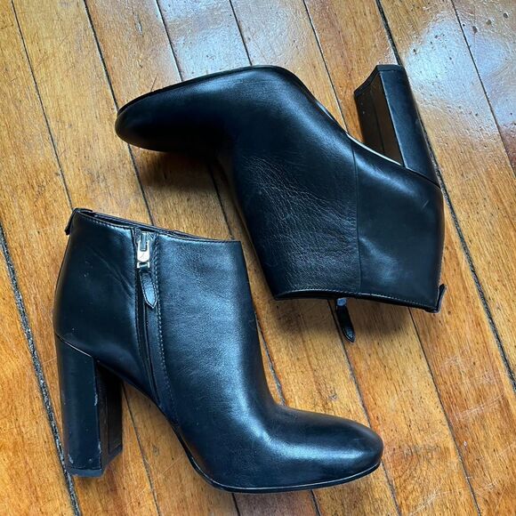 Sam Edelman Booties Heel Women's 8 Black Leather Zip - Picture 1 of 7